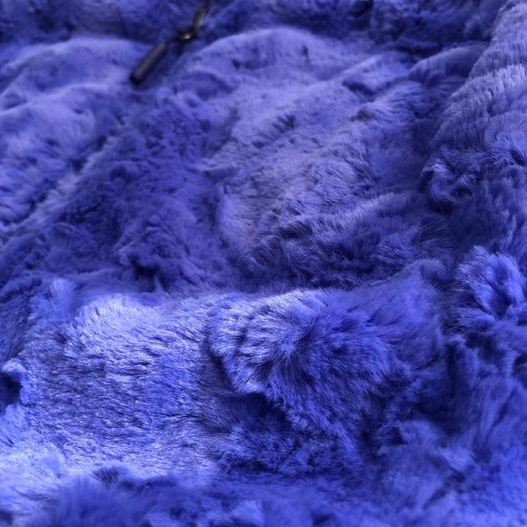 The North Face Reversible Mossbud Swirl Vest - Picture 5 of 5